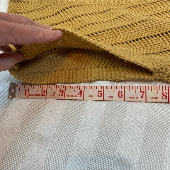 Industry Republic Clothing XS Women's Mustard Color Soft Sweater Vest V-Neck - Picture 11 of 11